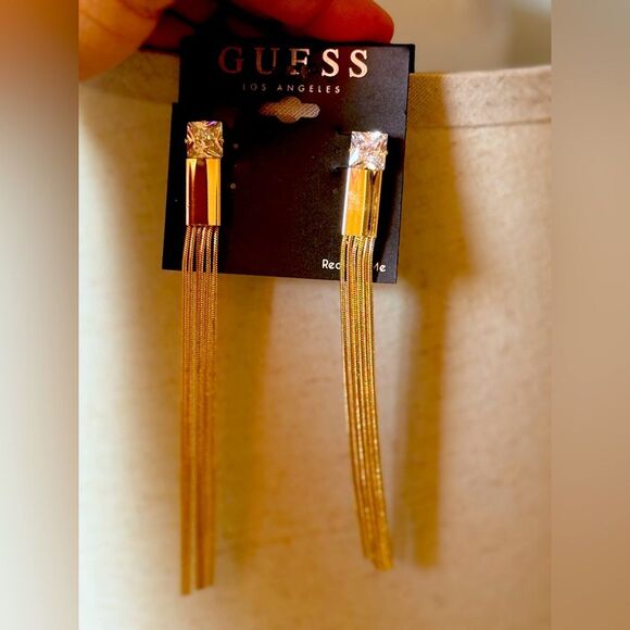 Guess Gold Chain Tassel Earrings NEW NEVER WORN - Picture 1 of 4